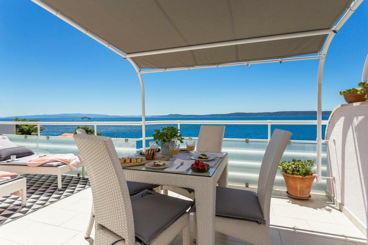 Holiday Home Lola, Sea On A Palm! Heated Pool Trogir Exterior photo
