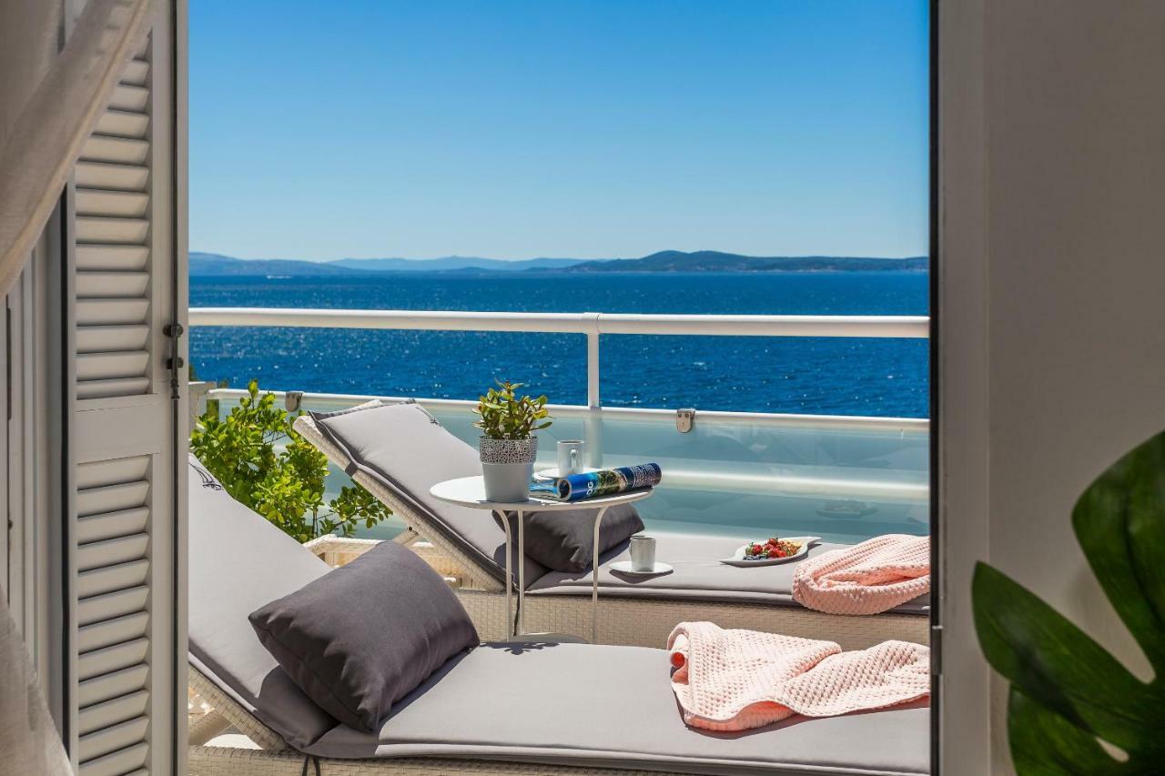 Holiday Home Lola, Sea On A Palm! Heated Pool Trogir Exterior photo